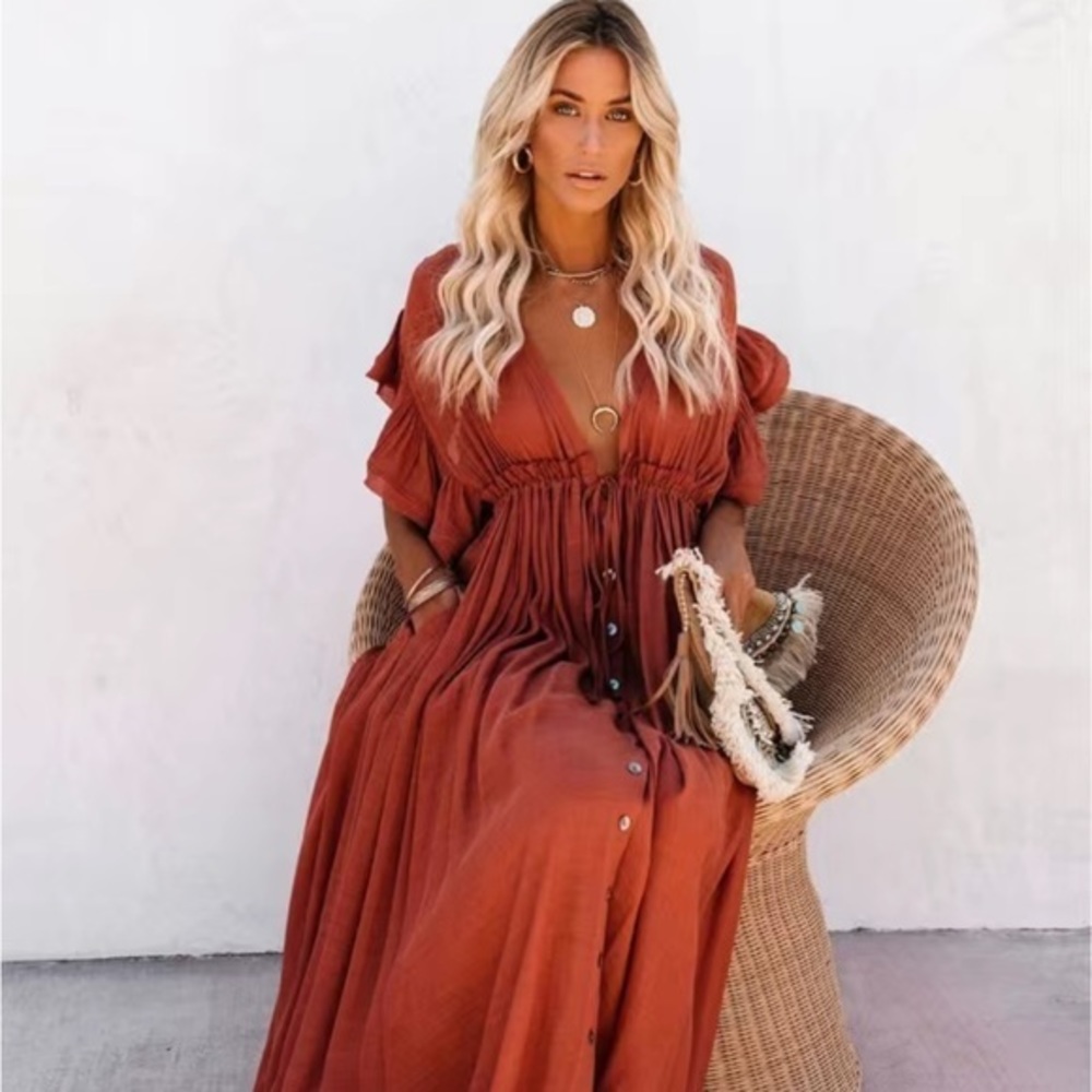 Women's Solid Maxi Dress - Plunging Neckline, Pleated Design Brick Red One Size